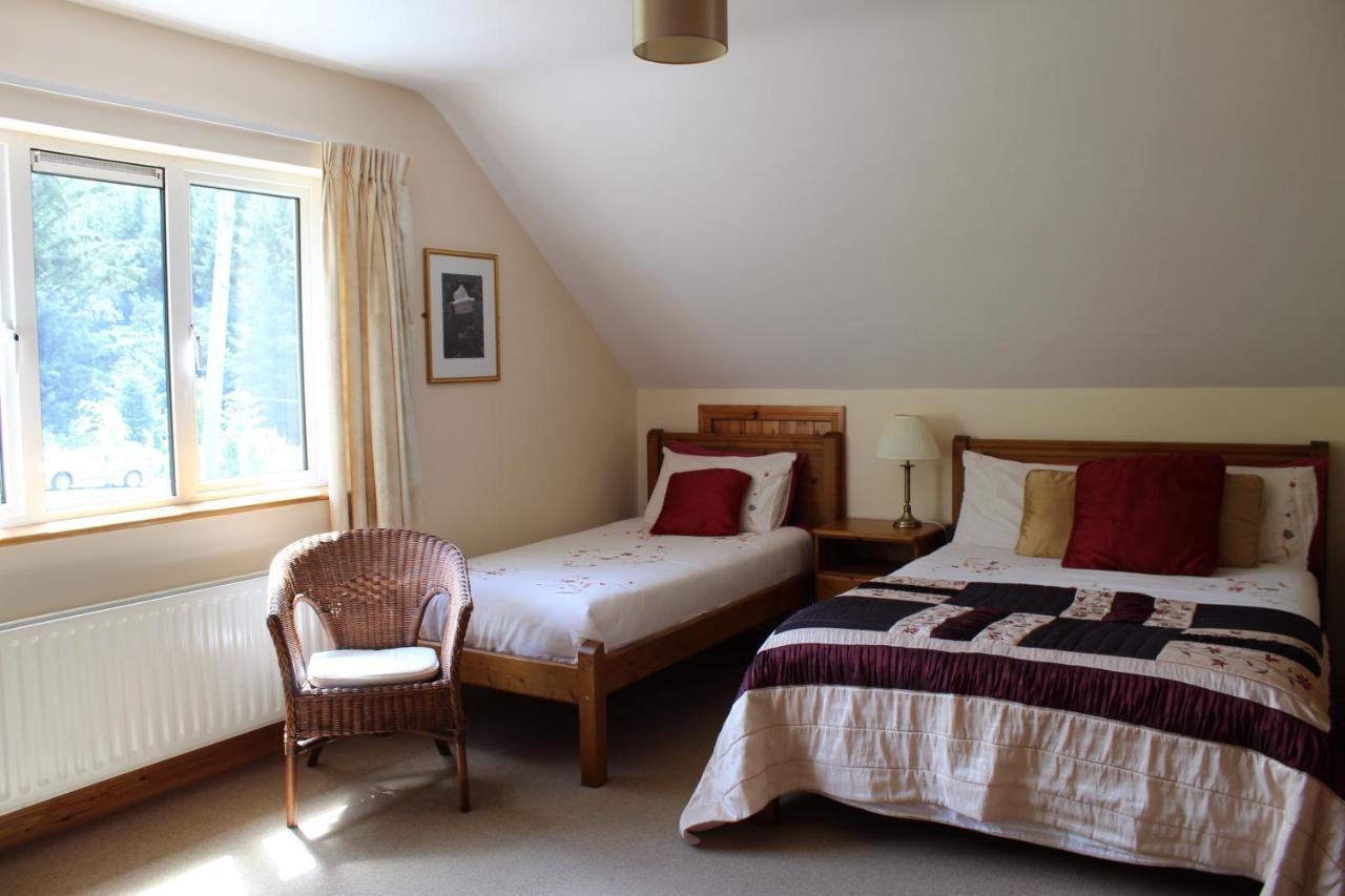 Riversdale House Room Only Accommodation, A98Kd85 Brockagh ภายนอก รูปภาพ
